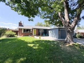 Building Photo - 6527 Otis St