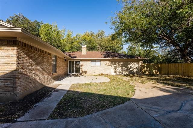 Building Photo - 217 Woodhaven Dr