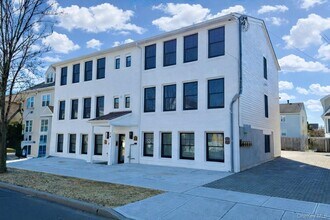 Building Photo - 74 Nelson Ave