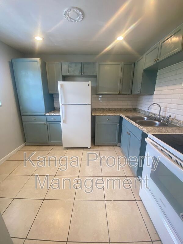 Foto del edificio - 3206 Louisiana Ave