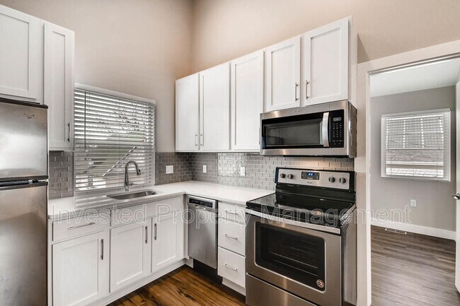 Foto del edificio - 3643 N Josephine St