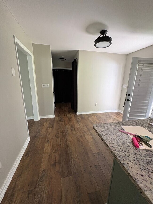 Building Photo - Lovely 3 Bedroom 2 Bath Home in Easley!!