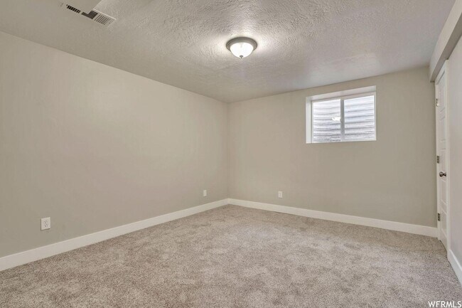 Foto del edificio - 531 N 8th W