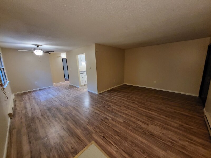 6175 Hocker Dr Unit D, Harrisburg, PA 17111 Room for Rent in