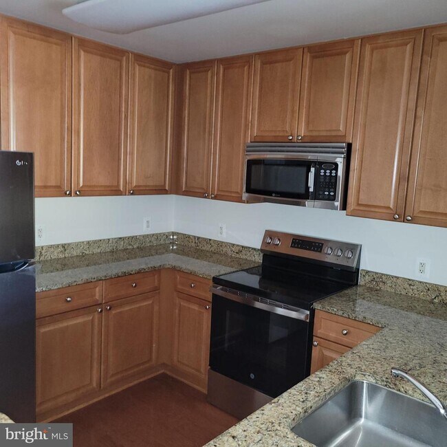 Foto del edificio - 11700 Old Georgetown Rd