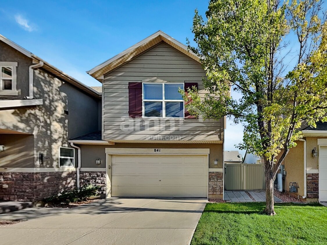 Primary Photo - 841 Wilstead Dr