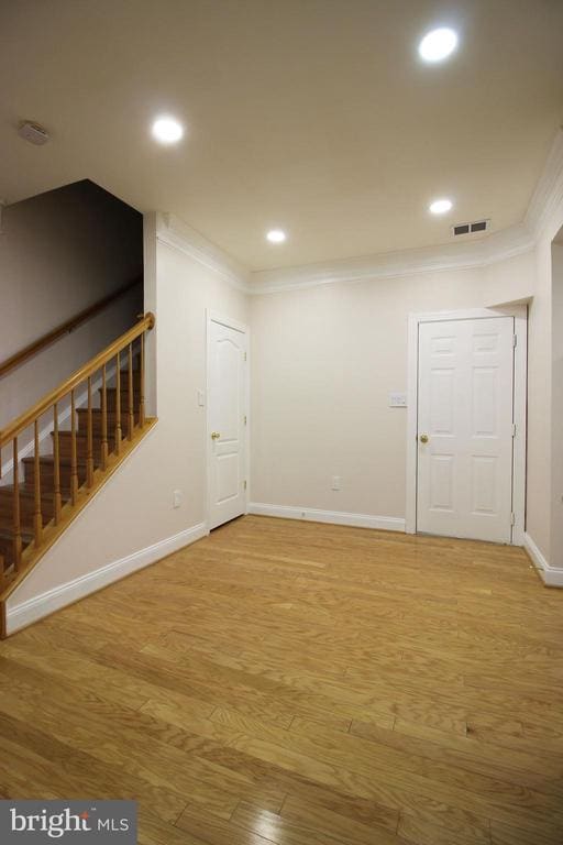 Foto del edificio - 141 Chevy Chase St