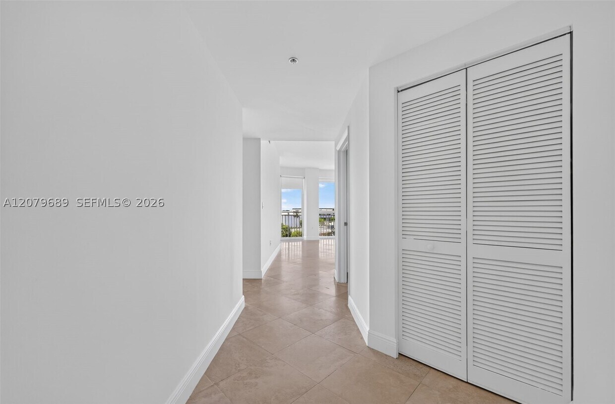 Foto del edificio - 7270 SW 88th St