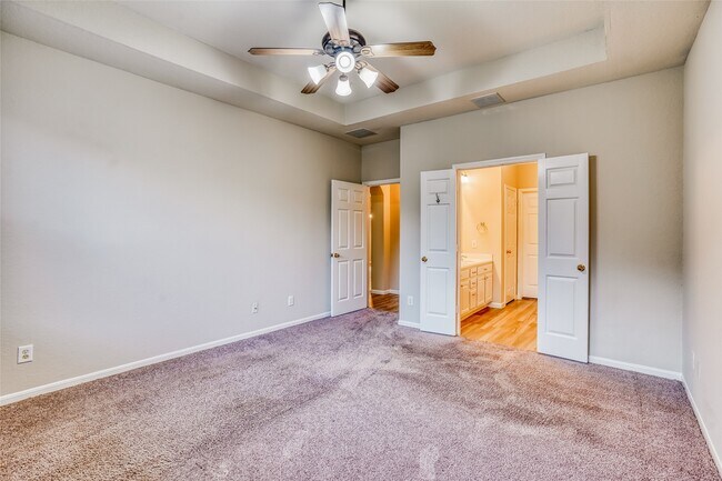 Foto del edificio - 21615 Balsam Brook Ln