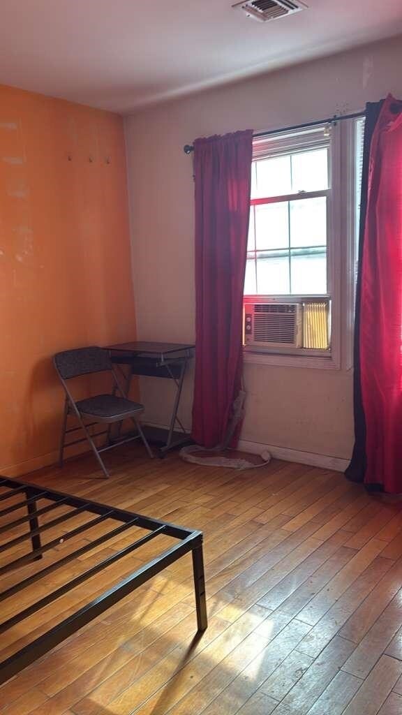 Foto del edificio - 150 Van Winkle Ave