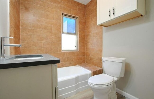 114-116 38th St - 114-116 38th St Apartment