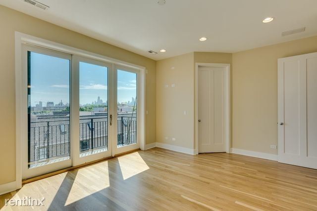Foto del edificio - 2143 N Damen Ave.