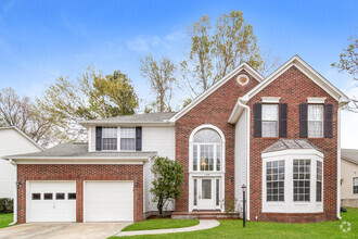 Building Photo - 108 Waddington Trce