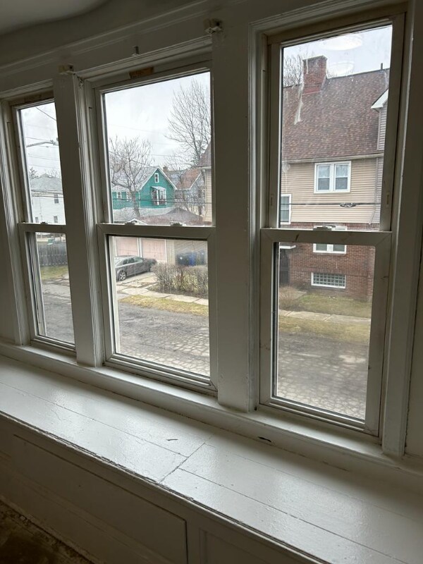 Foto principal - 3356 E 142nd St