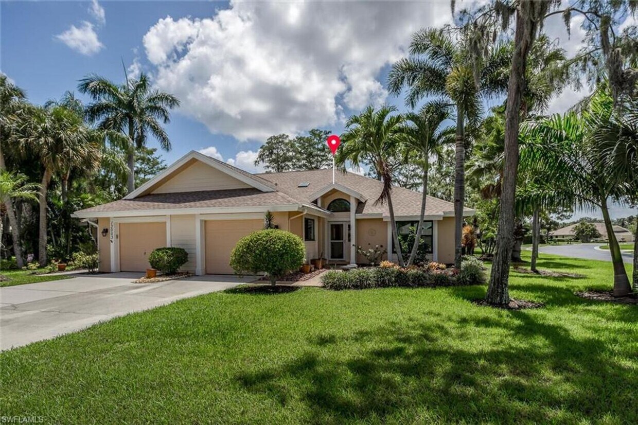 Primary Photo - Elegant 2-Bed Villa in Renowned Imperial G...