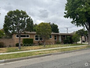 Building Photo - 3203 Marwick Ave