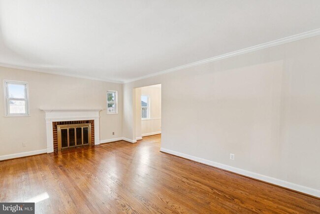 Building Photo - 5203 Nahant St