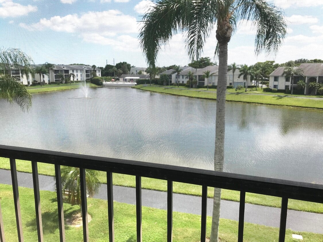 Foto principal - 1107 Green Pine Blvd