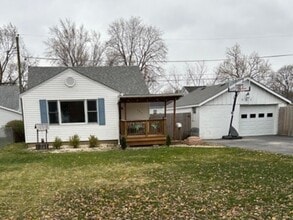 Building Photo - 731 2nd Ave