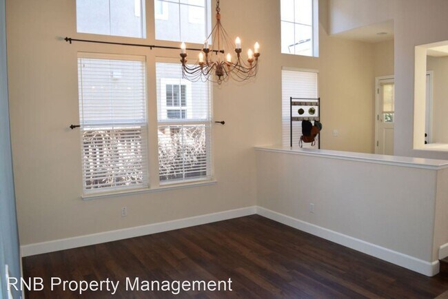 Foto del edificio - 4 br, 2.5 bath House - 58 Richardson Road