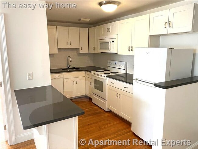 Photo - 134 Summer St Apartment