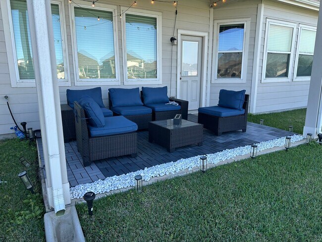 Building Photo - 24830 Bastiani Canvas Ln