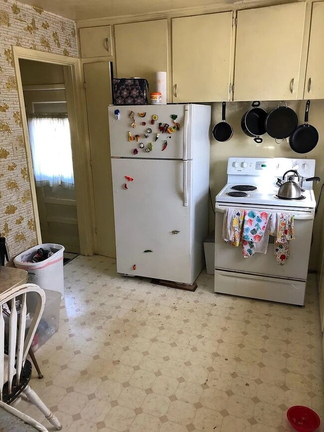 Building Photo - Tejon - GN