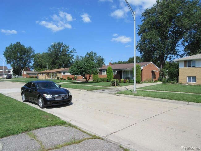 Foto del edificio - 33639 Newport Dr