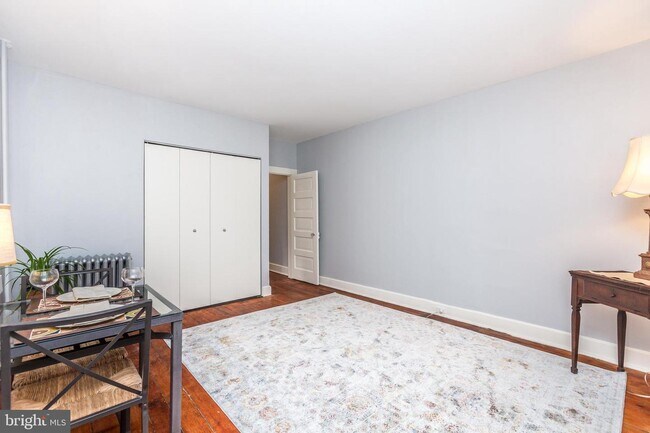 Foto del edificio - 1210 Bolton St