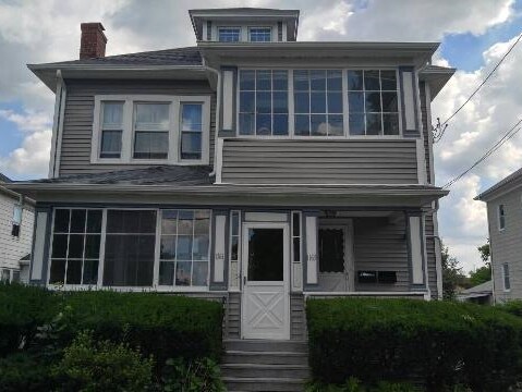 Building Photo - 1161 Boulevard