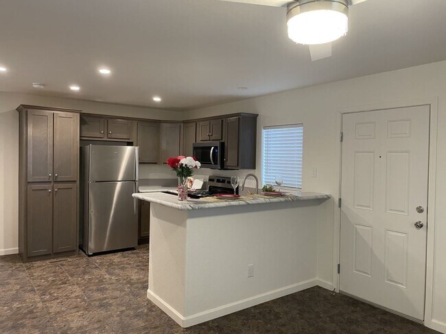 Foto del edificio - 19225 N Cave Creek Rd