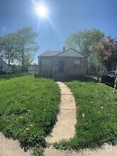 Building Photo - 9939 Prest St