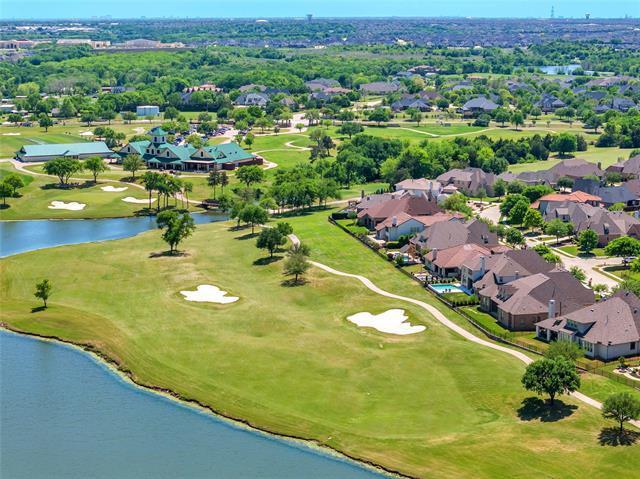 Foto del edificio - 1440 Lakeside Dr
