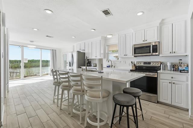 Foto del edificio - 732 Blue Fathom Dr