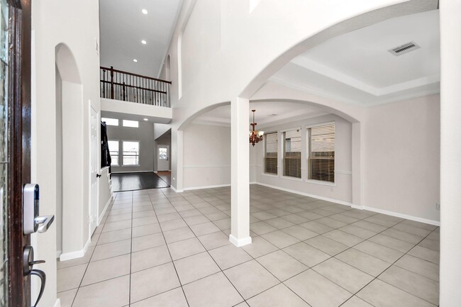 Building Photo - 4919 Blackwater Ln