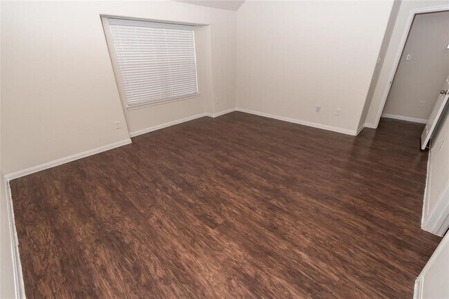 Building Photo - 12626 Lady Slipper Rd
