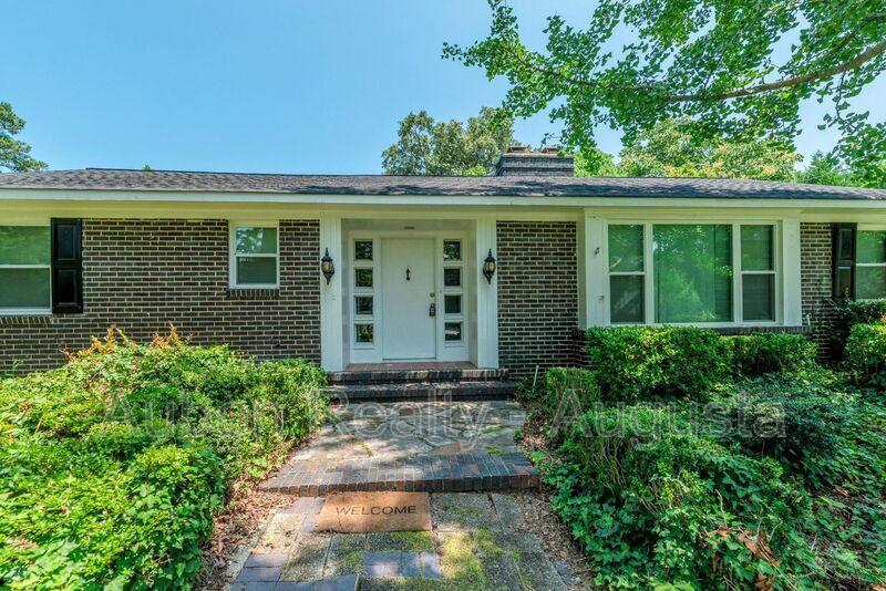 2203 Crestwood Dr, Augusta, GA 30904 House Rental in Augusta, GA