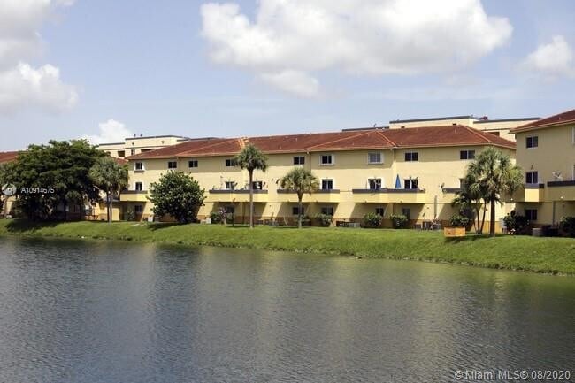 Foto del edificio - 14930 SW 82nd Terrace