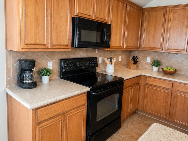 Foto del edificio - Beautiful 4 bed/2 bath home in Mckinney | Spacious Layout | Private Backyard Retreat