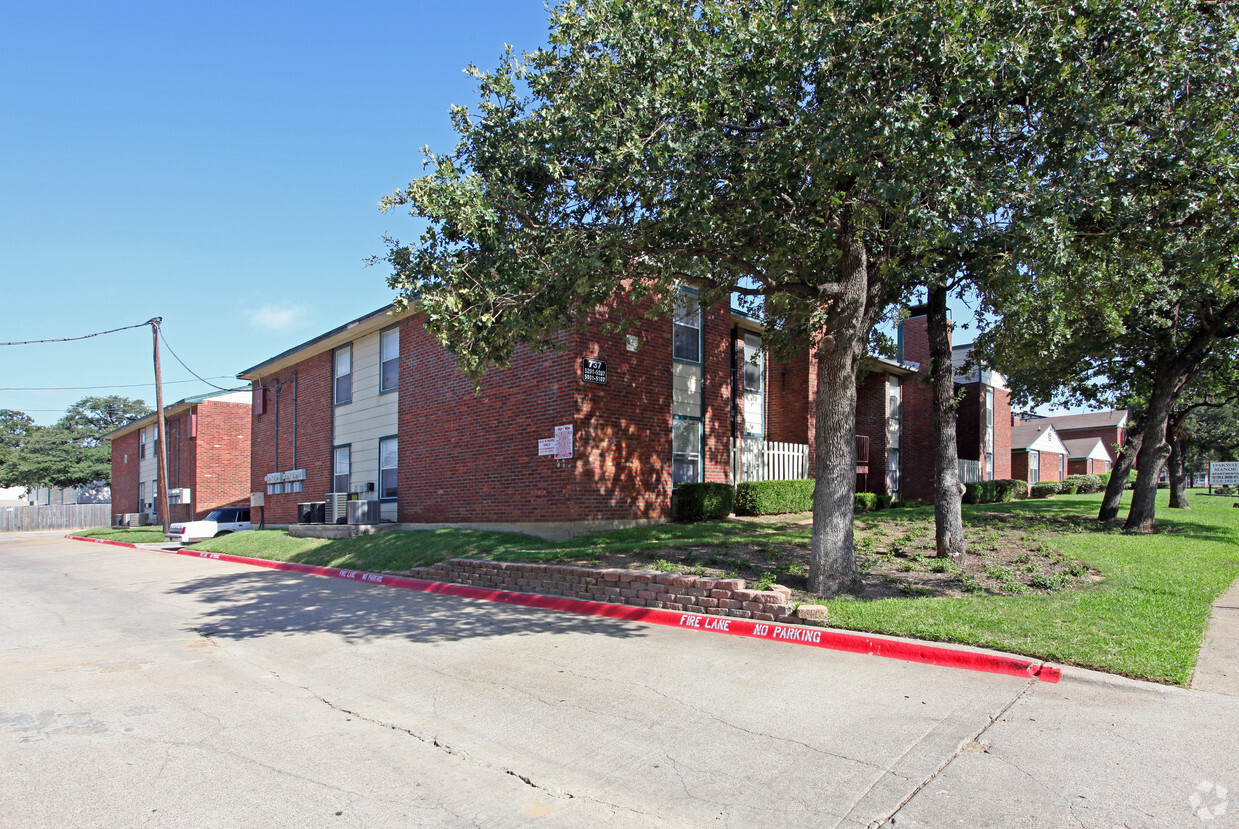 Foto del edificio - Oakway Manor Apartments