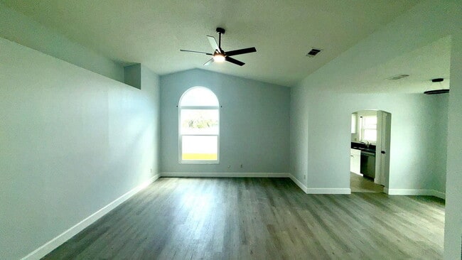 Building Photo - 5390 Warrior Ln