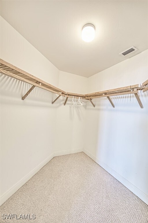 Foto principal - 2745 First St