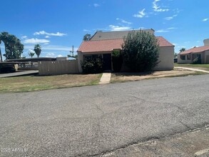 Building Photo - 6316 N 47th Ave
