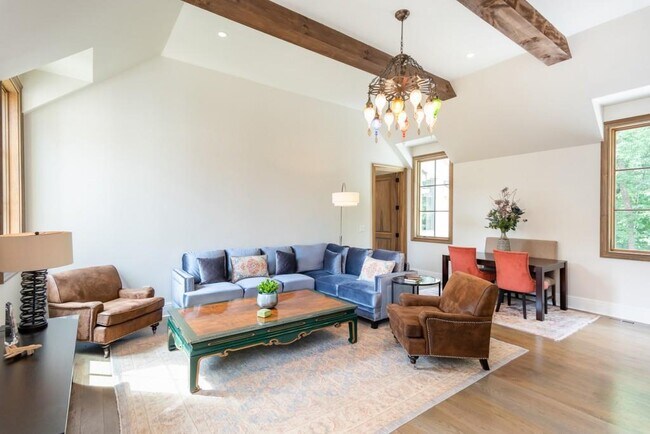 Foto del edificio - 5138 Northside Dr NW