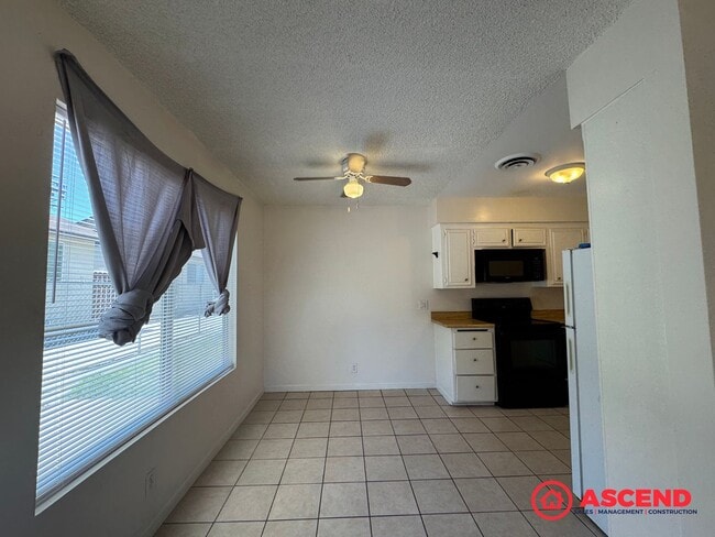 Building Photo - 3817 K St