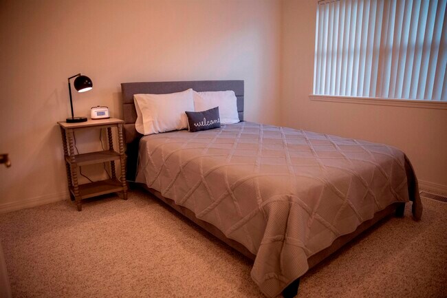 Foto del edificio - 305 Chickasha Dr