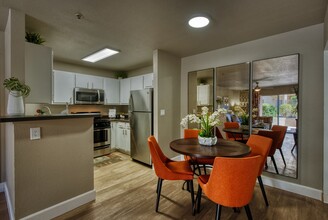 Allure at Tempe Apartments photo'