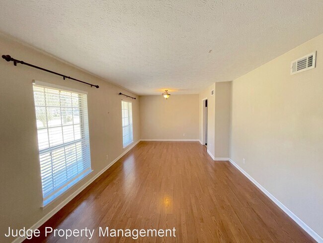 Foto del edificio - 3 br, 2 bath House - 10527 Sugarbush Road