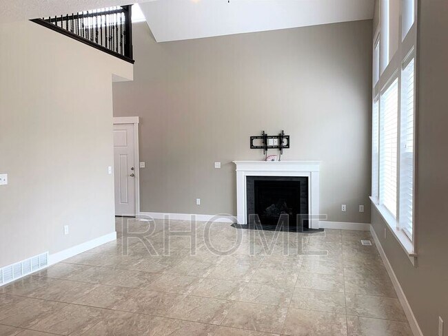 Building Photo - 788 E Rose Cottage Way
