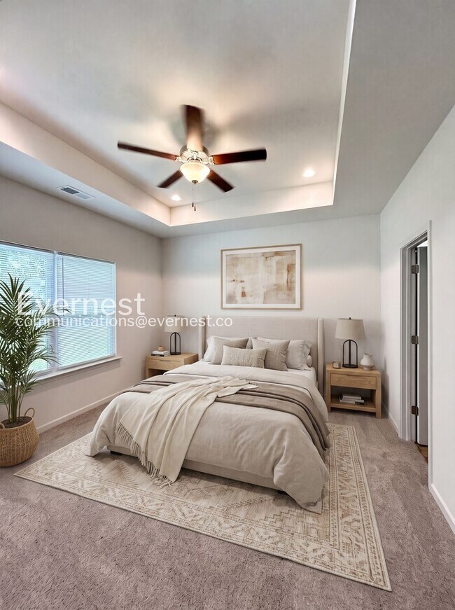 Foto del edificio - 1808 Hemlock Ave